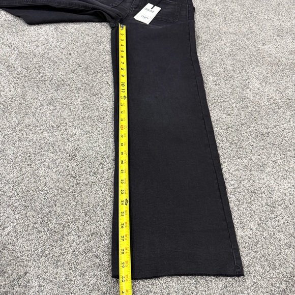 NWT! O.A.T Black Grey Wide Leg High Rise Jeans Raw Hem Pockets Women’s 28 US 6 - Picture 5 of 10